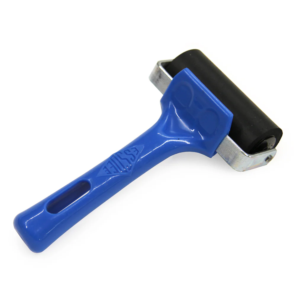 Soft Rubber Roller with Blue Handle - Image 3